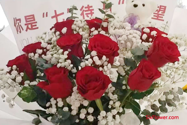 <strong>送兩朵玫瑰花代表什么意思？</strong>