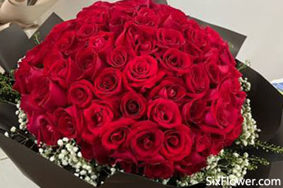 <strong>情人節(jié)的花多少錢一束？情人節(jié)一般送什么花？</strong>